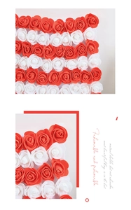 Gros plan de roses en mousse rouges et blanches pour décorations de fête nationale