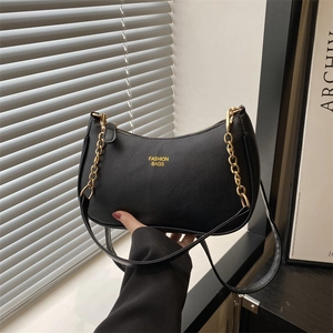 Women Fashion Lychee Texture PU Leather Underarm Bag Metallic Chain Half Moon Hobo Bag Adjustable Strap Crossbody Shoulder Bag