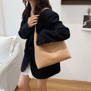 Woven leather tote bag in beige brown for women, stylish large capacity shoulder handbag