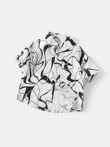 Chemise à manches courtes pour garçon avec motifs abstraits noirs et blancs et col carré