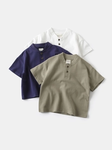 Polo manches courtes en coton pour garçon en blanc bleu marine et vert olive