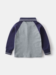 Polo a maniche lunghe per bambini con maniche raglan e retro in maglia grigia