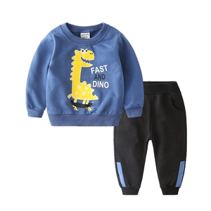 Ensemble deux pièces avec sweat-shirt bleu dinosaure et pantalon de jogging noir garçon