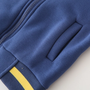 Veste de baseball bleu marine pour garçons avec zip et ourlet côtelé rayé jaune