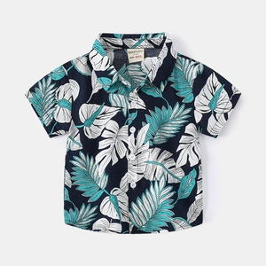 Kids short sleeve Hawaiian beach shirt with tropical green leaf print for summer style