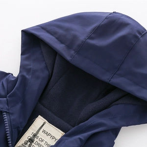 Thickened children's navy blue hooded fleece jacket with warm lining and windproof fabric