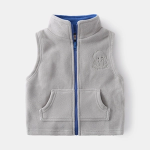 Gilet en polaire gris pour enfant avec doublure bleue, zip et broderie d'éléphant doux