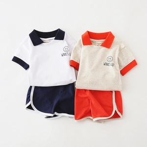 Ensemble d'Été pour Garçons avec Polo en Coton et Short Imprimé Smiley de Dessin Animé Décontracté à Manches Courtes