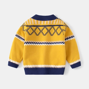 Pull en tricot nordique classique pour garçons jaune avec motifs géométriques pour l'hiver
