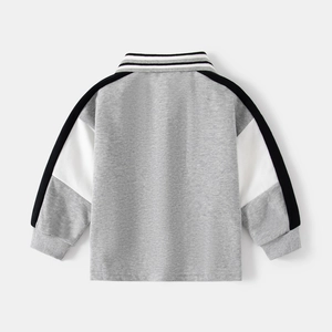 Sweat polo enfant à manches longues avec design patchwork gris et noir et col côtelé tendance