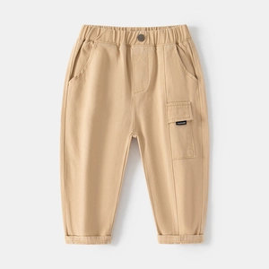 Pantaloni cargo beige da bambino con vita elastica e tasca laterale alla moda