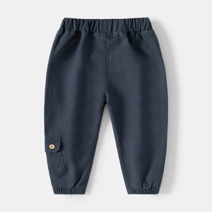 Pantalon de jogging bleu marine pour enfants avec taille élastique et poche cargo boutonnée