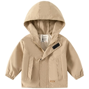 Kids hooded windbreaker jacket in light khaki with elastic cuffs and zipper closure