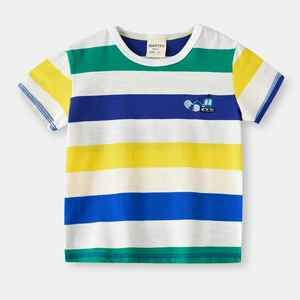 T-shirt enfant à rayures colorées avec broderie pelleteuse et col rond classique