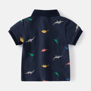 Polo bleu marine pour enfants avec imprimés dinosaures colorés, vue de l'arrière