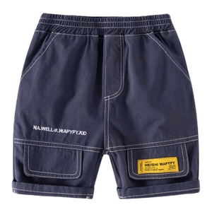 Short cargo bleu marine pour garçon avec coutures contrastées et broderies