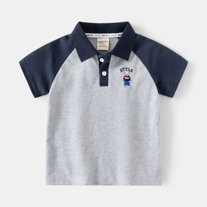 Short sleeve polo shirt for boys with color blocking and bear embroidery design