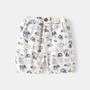 Short enfant beige crème avec imprimé animalier intégral et taille élastique confortable