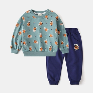 Kids green sweatshirt and navy joggers set with cartoon bear print and ribbed cuffs