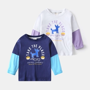 T-shirts garçons à manches longues superposées avec motif chiot géométrique et texte