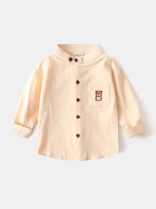 Chemise classique à manches longues crème pour garçons avec poche brodée d'un petit ours
