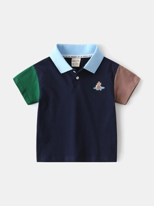 Polo à manches courtes pour garçons avec blocs de couleurs et broderie