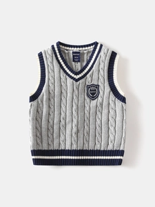 Classic grey V-neck cable knit sweater vest for kids with preppy striped edges and badge