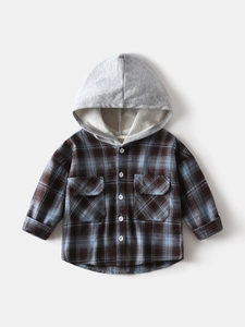 Kinder Kapuzenhemd mit braun-blauem Karomuster aus weichem Flanell und Brusttaschen