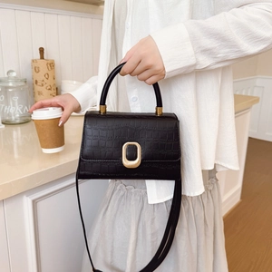 Elegant black crocodile pattern square handbag with gold rotating lock for daily styling