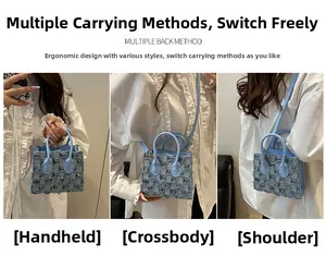 Sac à main en denim à damier présenté en trois styles: porté main, épaule et bandoulière