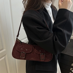 Retro burgundy shoulder bag with leopard embossing and double pockets for women