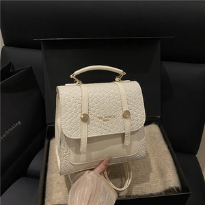Zaino Mini da Donna in Pelle PU Tendenza Quadrata Trama Intrecciata Patta Borsa a Mano Tracolla Regolabile Viaggio