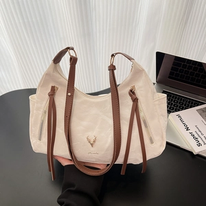 Sac Bandoulière Femme à la Mode en Cuir PU Demi-Lune Sac Cabas Vintage avec Logo Cerf et Gland pour Trajet Quotidien