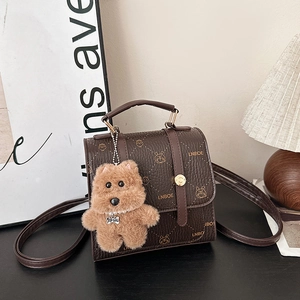 Mini Zaino da Donna in Pelle PU Borsa a Tracolla Con Ciondolo Orsetto Stampe Cartoon Trama Litchi Stile Preppy Borsa a Mano