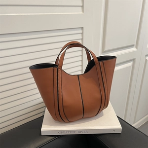 Women's 2025 New Niche Design PU Leather Handbag Stitching Decor Luxury Bucket Bag Versatile Casual Tote Crossbody Shoulder Bag