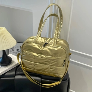 Borsa Tote Trapuntata Lucida Metallica per Donna Grande Capacità Borsa da Viaggio e Fitness Con Tracolla Lunga Removibile