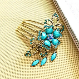 Peigne à cheveux vintage avec pierres turquoise, strass bleus et pampilles dorées
