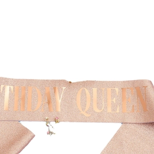 Écharpe Birthday Queen pailletée or rose avec breloques pour fête d'anniversaire femme