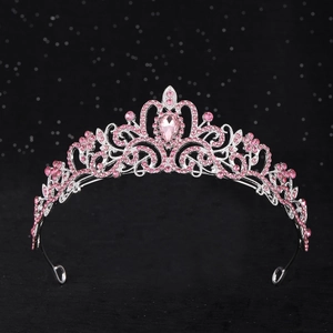 Couronne argentée élégante avec strass roses pour coiffure de mariée et accessoires fête