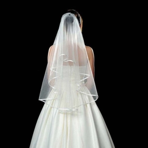Double-layer white bridal veil with satin edges and waist-length mesh for weddings