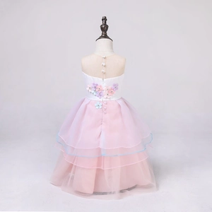 Rückansicht Mädchen Prinzessin Kleid mit weißem Oberteil und rosa Lagenrock aus Tüll