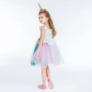 Einhorn Prinzessin Kostüm mit Regenbogen Tüllkleid, Blumen Stirnband und Glitzerschuhen