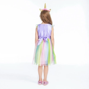 Einhorn Prinzessin Kleid für Mädchen mit regenbogenfarbenem Tüllrock und Haarreif