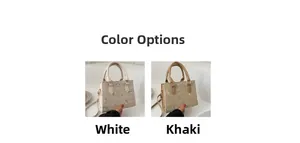 Détail des mini sacs bandoulière tressés en paille coloris blanc et kaki