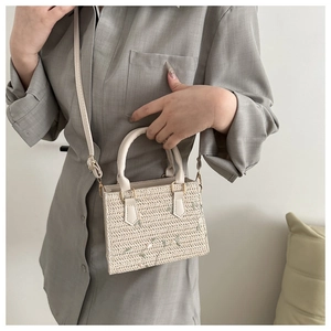 Sac à main en paille avec broderie florale et bandoulière amovible pour femme