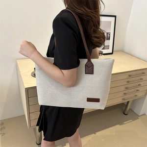 Vintage large capacity canvas tote bag with brown leather straps for women shoulder wear