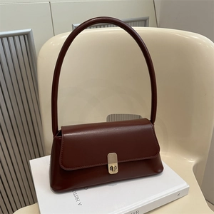 Vintage PU Leather Baguette Shoulder Bag For Women Fashion Underarm Bag With Gold Metal Buckle Urban Simple Handbag