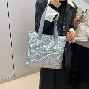 Silver metallic quilted tote bag with large capacity rhombic pattern and wide shoulder strap