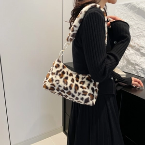 Sac sous le bras en fausse fourrure léopard pour femme au style élégant et très doux