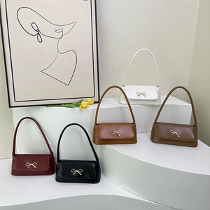 Sacs baguette élégants avec nœud métallique en cinq couleurs vintage pour femme